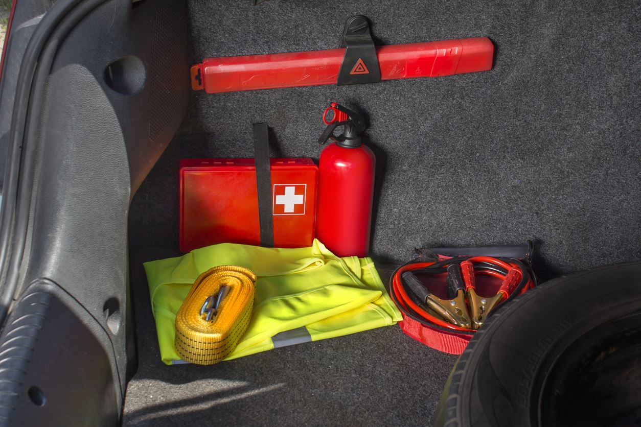 Emergency Items to Keep in Your Car in Case of an Accident
